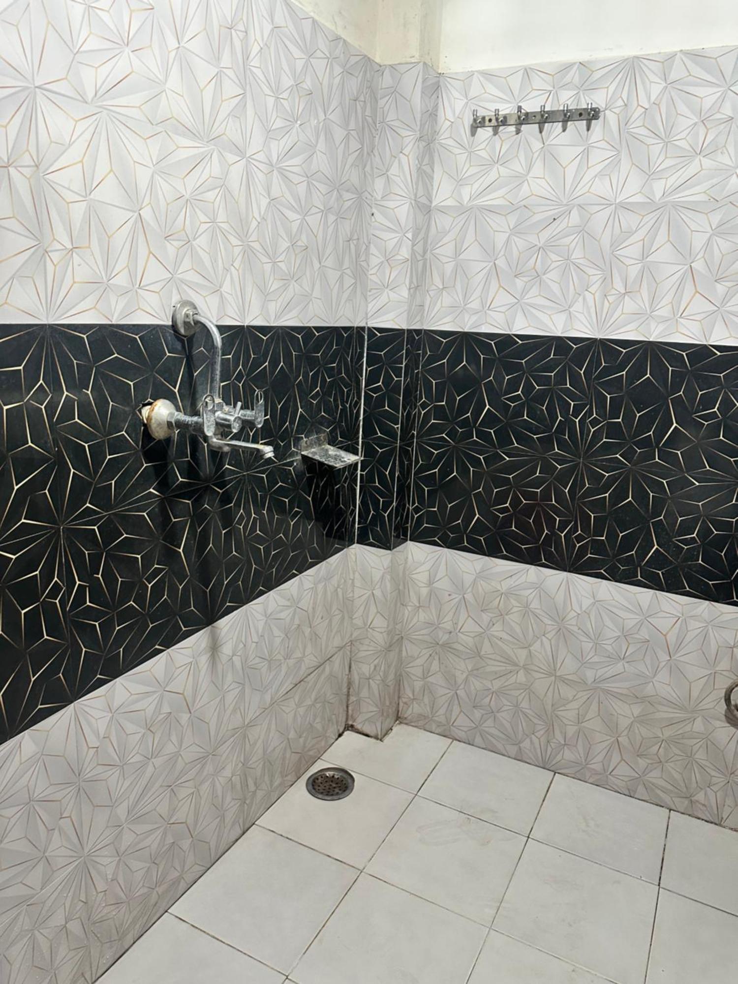Khatu Shyam Guest House Ayodhya エクステリア 写真